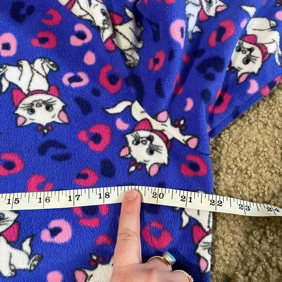 Disney Aristocats Marie Fleece Nightgown - Picture 2 of 3